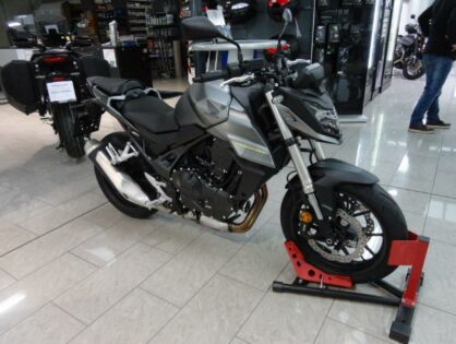 HORNET 750 NEU EINGETROFFEN!!