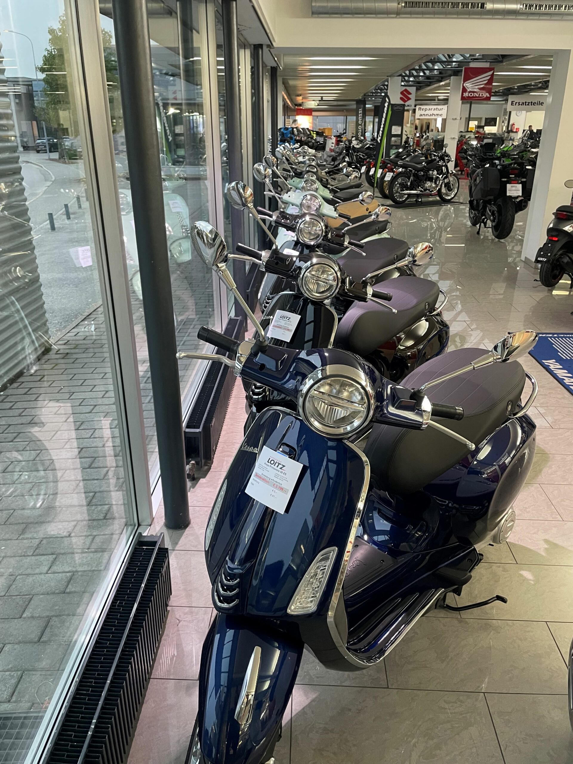 Vespa Primavera Zulassungsaktion