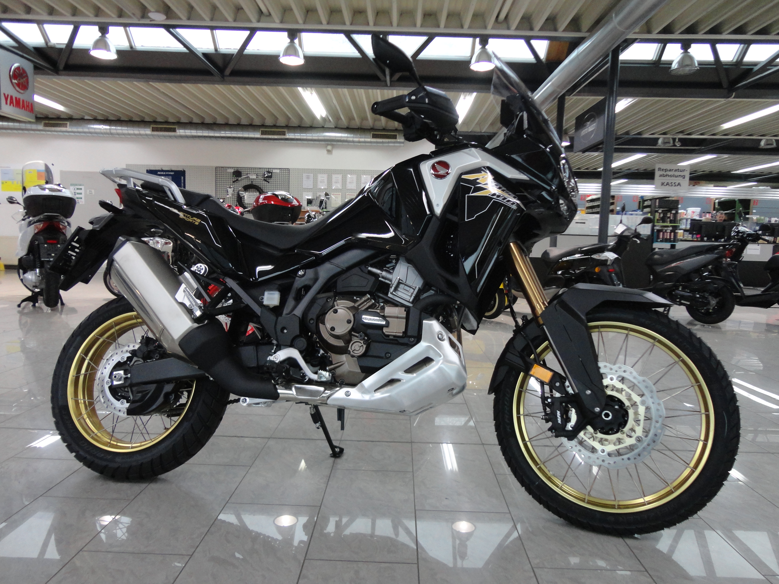 HONDA NEU – Honda CRF 1100 Adventure Sport DCT Showa