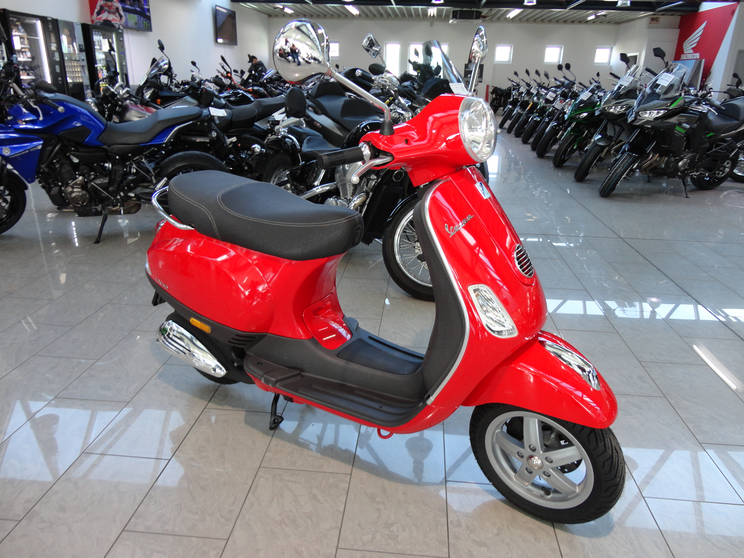 VESPA LX 50