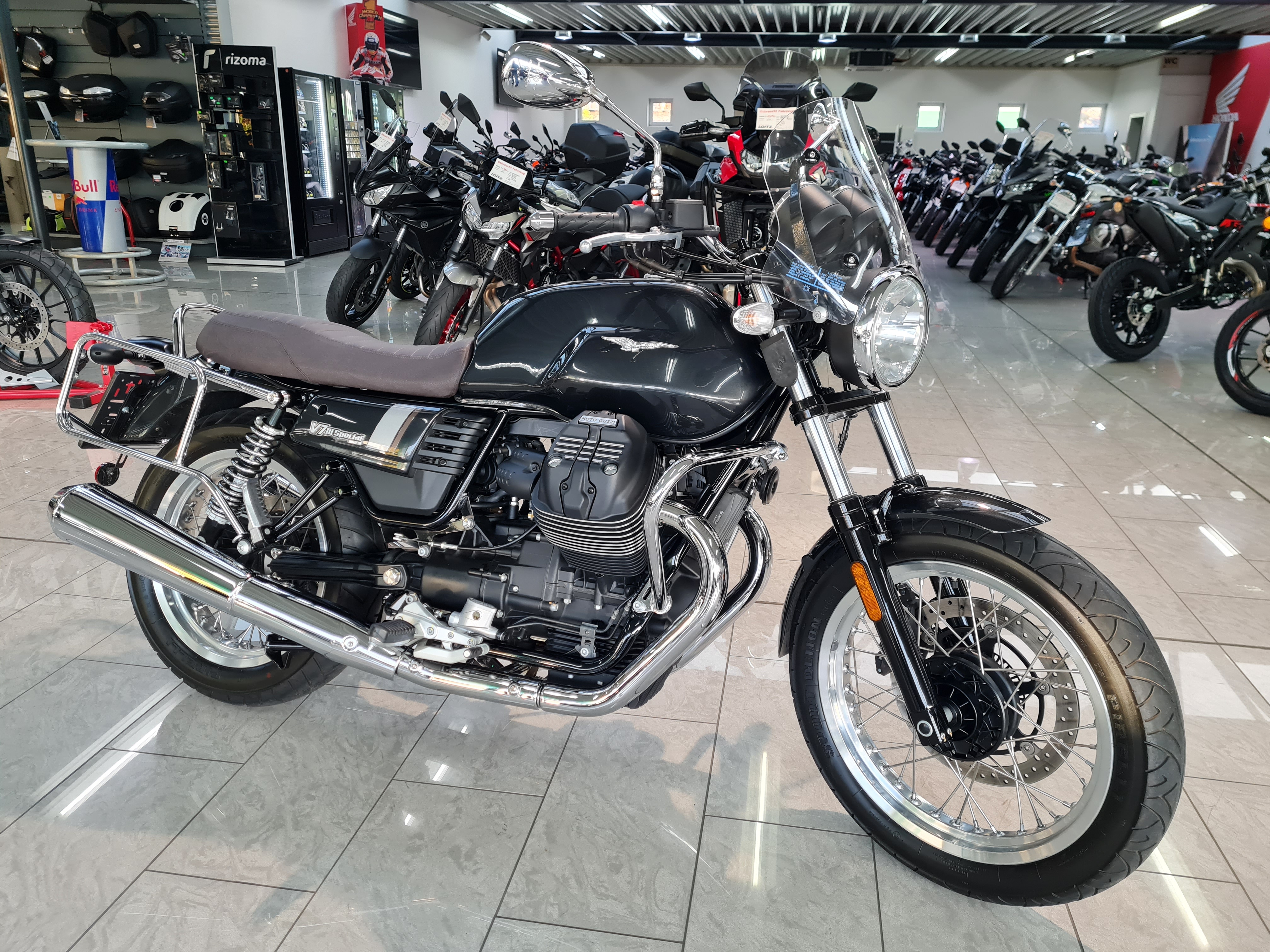 MOTO GUZZI V7 III Special