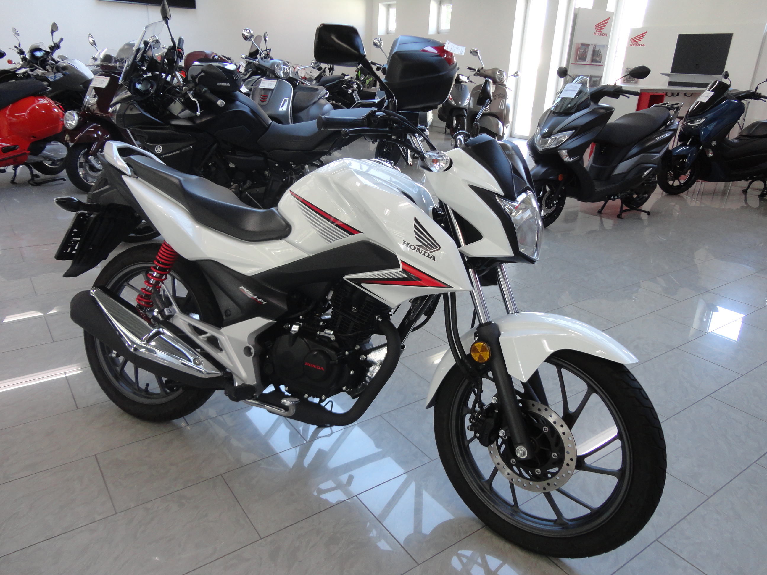 HONDA CBF 125