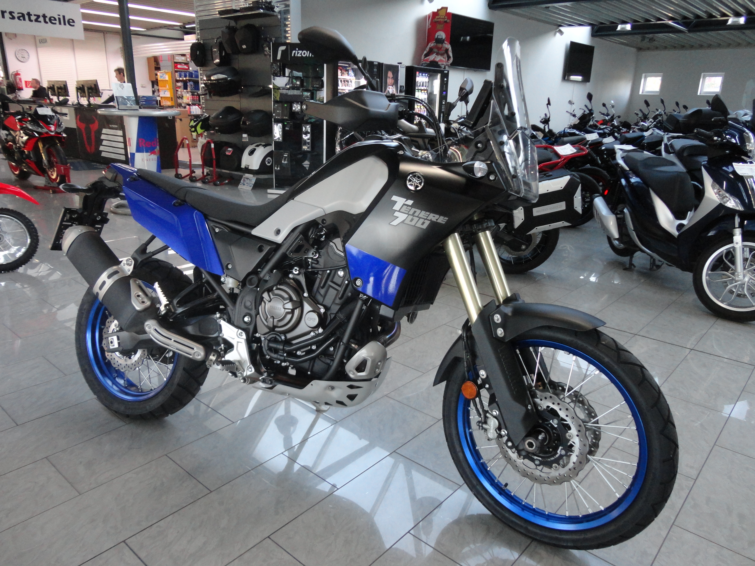YAMAHA Tenere 700