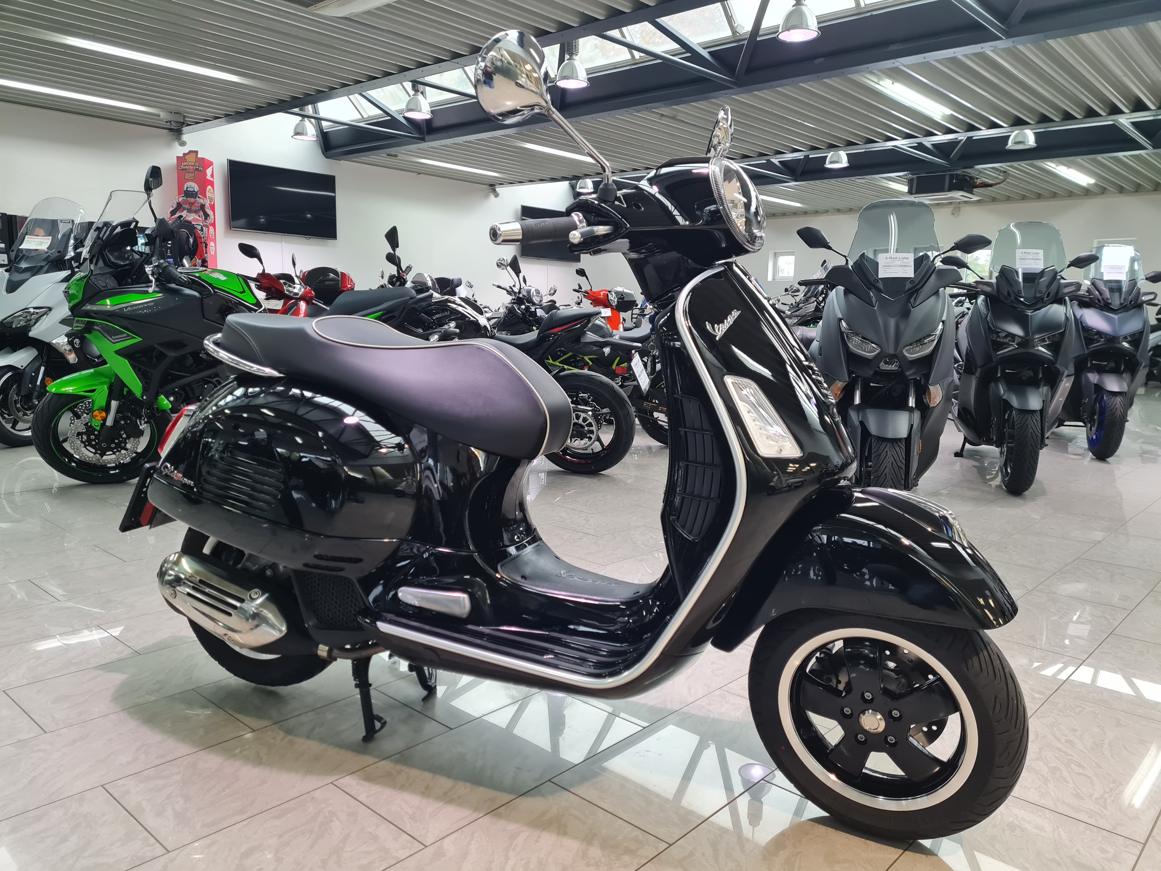 VESPA GTS 125 Super