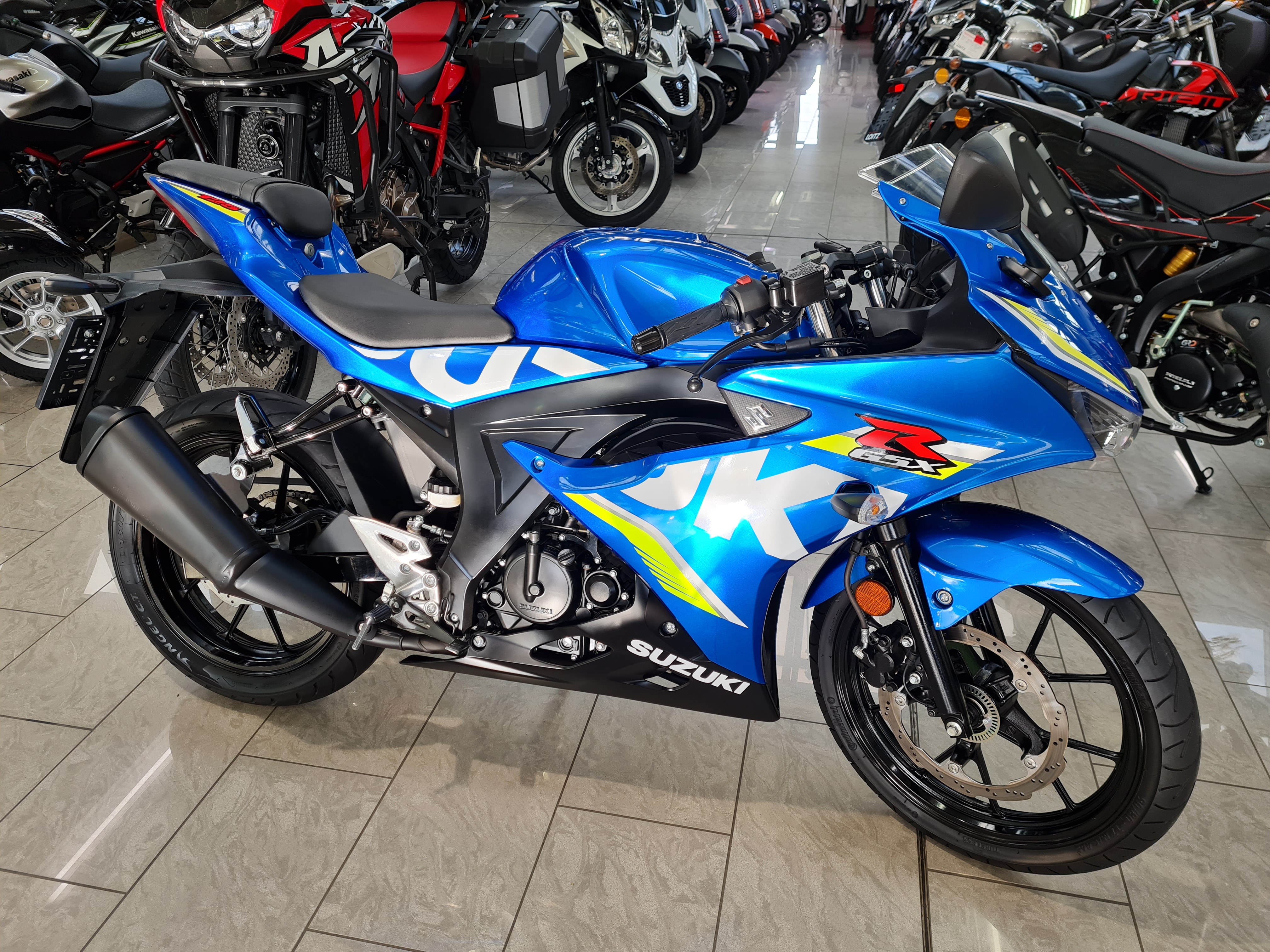 SUZUKI GSX R 125