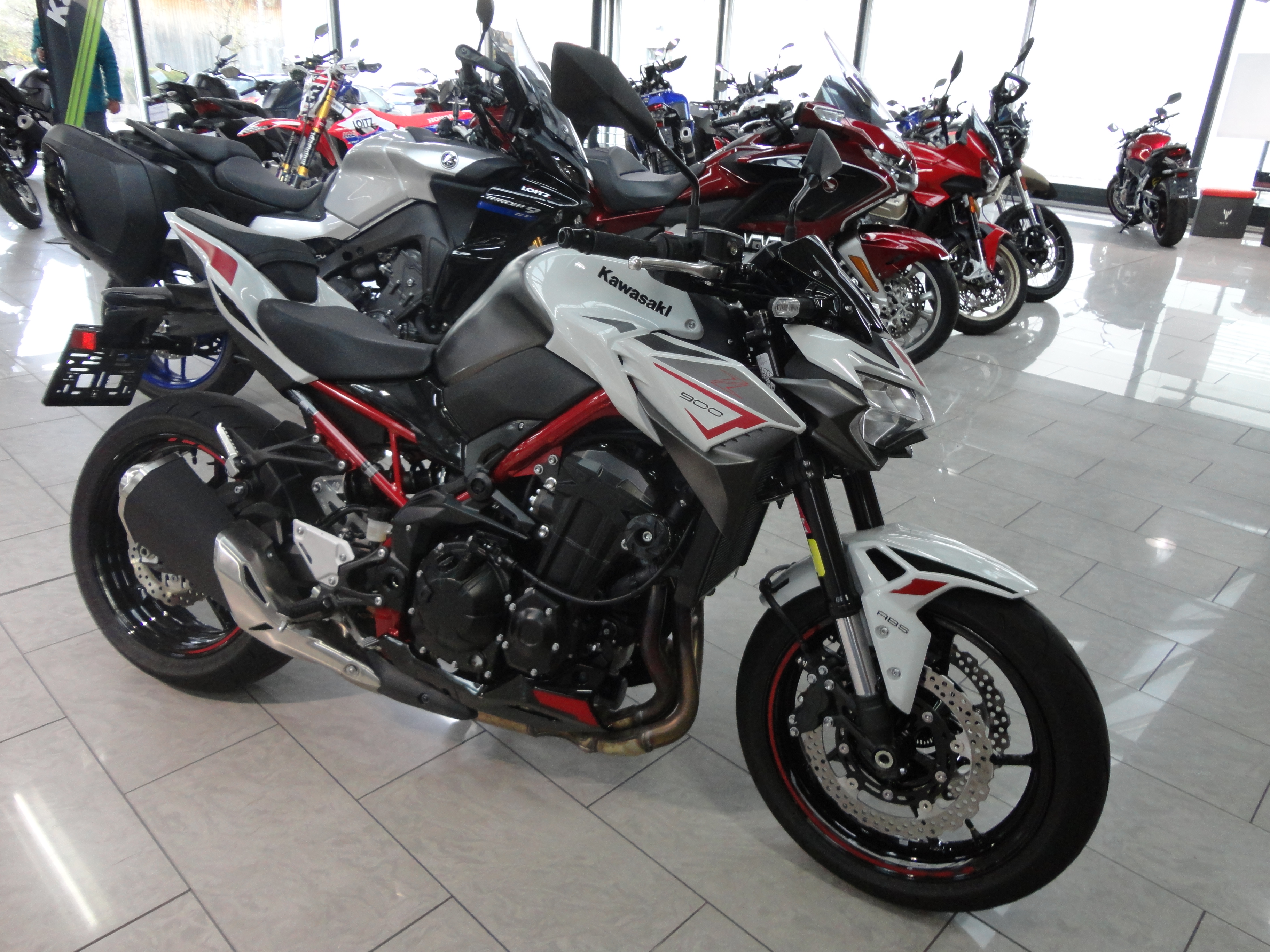 KAWASAKI Z 900