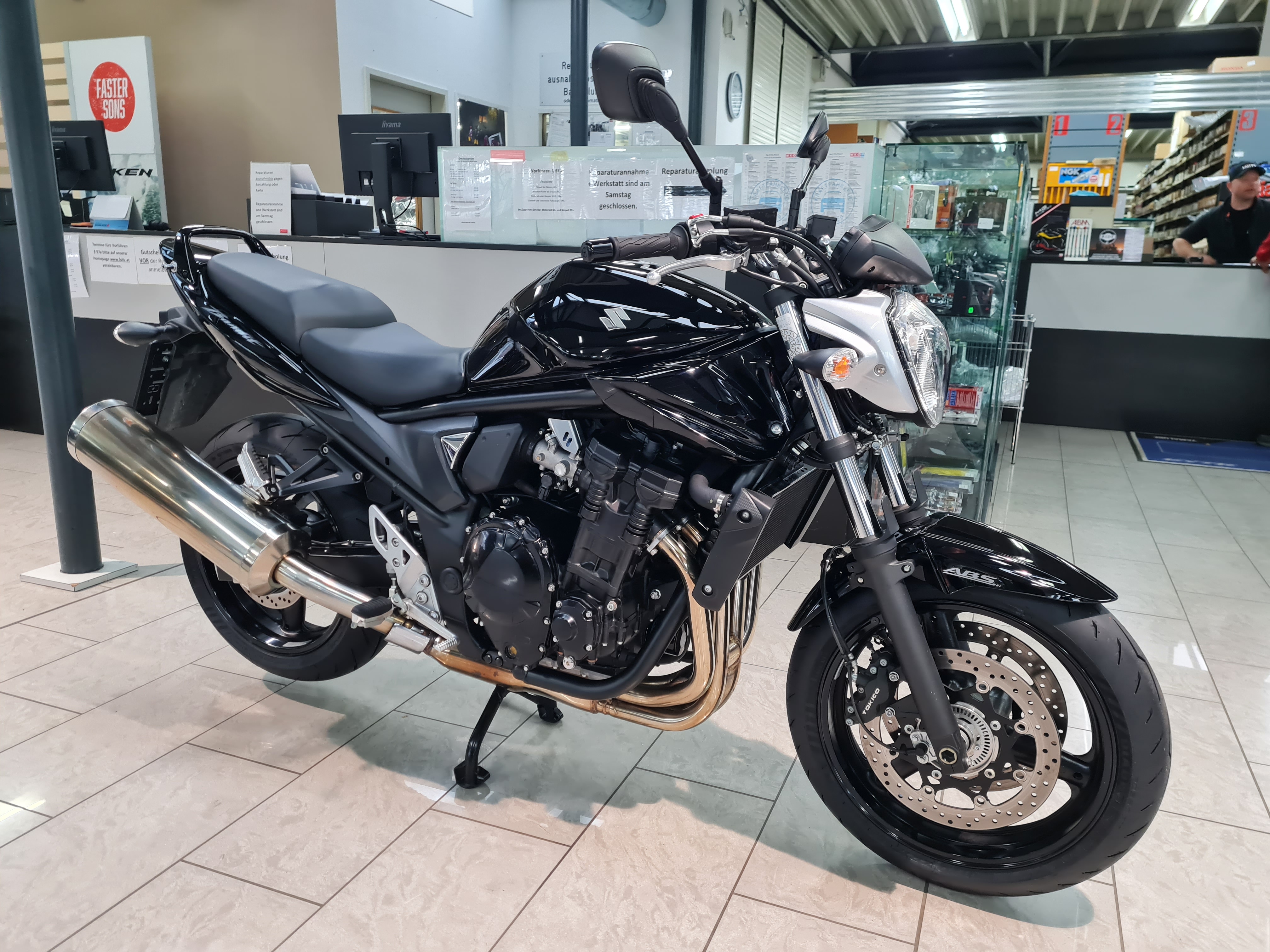 SUZUKI Bandit 650 NA