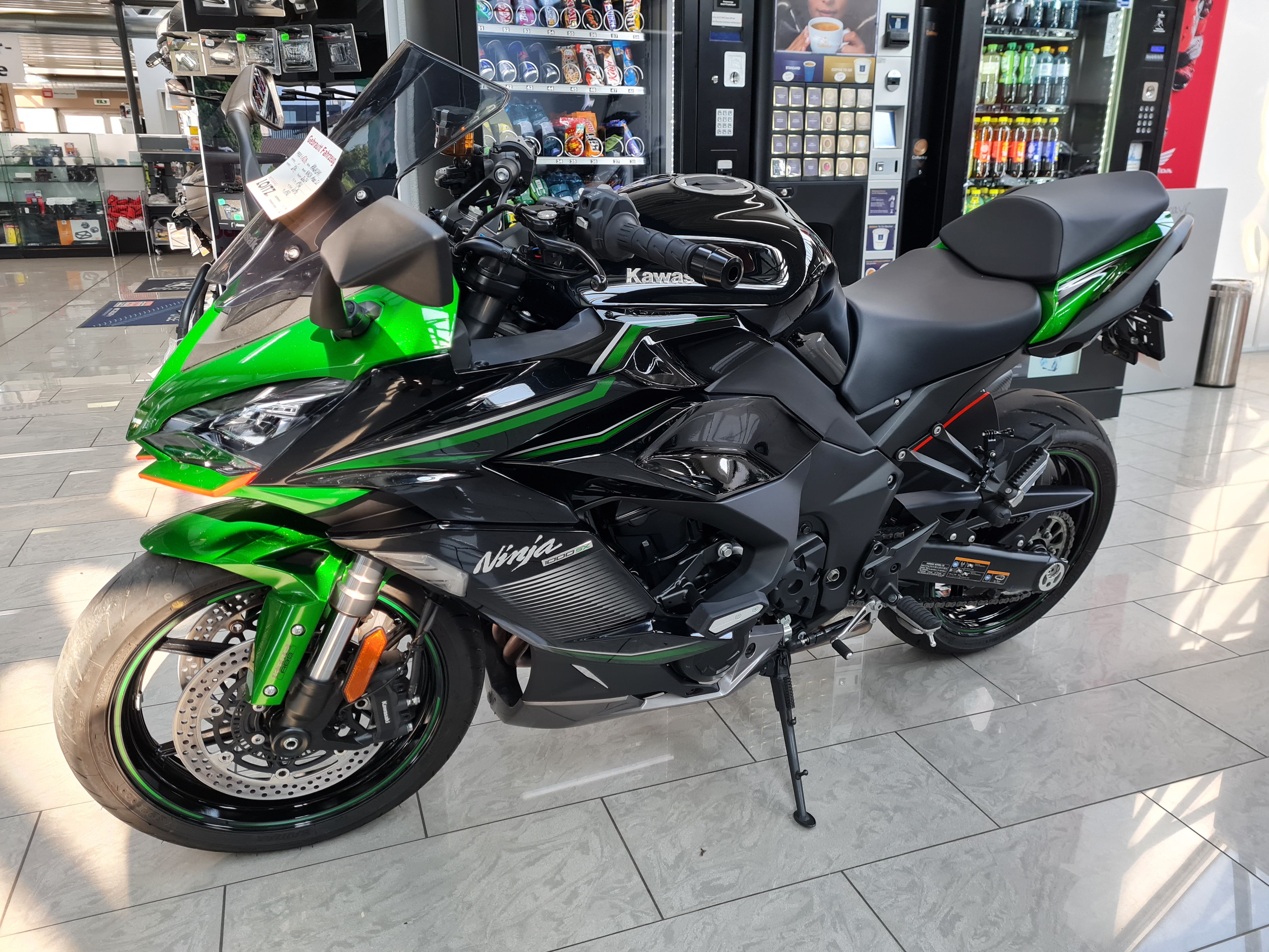 kawasaki ninja z 1000 sx